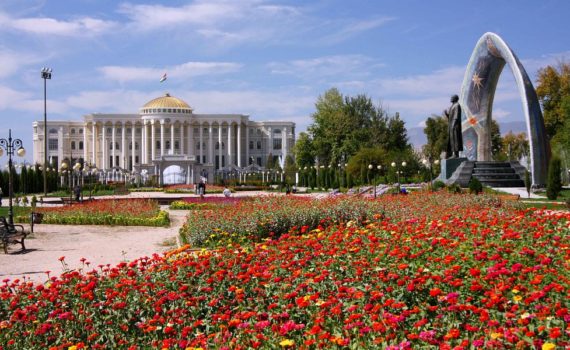 Поиск самых дешевых авиабилетов Москва - Душанбе